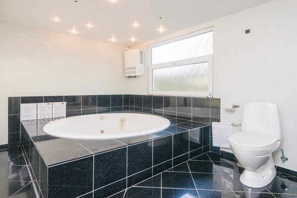 Foto van 10 persoons vakantie huis in Blåvand - Vakantiehuis in Blåvand - Spa