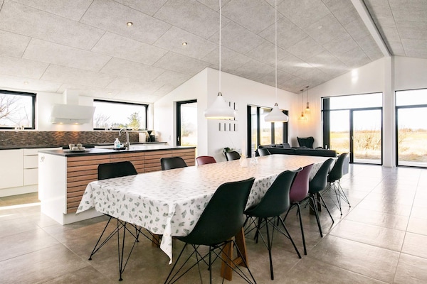 Foto van 10 persoons vakantie huis in Løkken - Vakantiehuis in Løkken - Indoor
