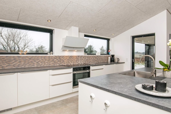 Foto van 10 persoons vakantie huis in Løkken - Vakantiehuis in Løkken - Indoor