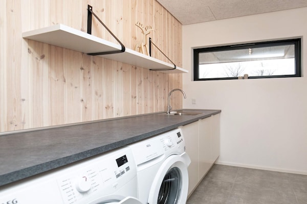Foto van 10 persoons vakantie huis in Løkken - Vakantiehuis in Løkken - Indoor