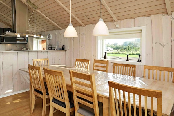 Foto van 10 persoons vakantie huis in Væggerløse-By Traum - Indoor