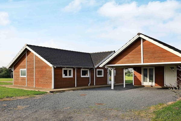 Foto van 10 persoons vakantie huis in Væggerløse-By Traum - View
