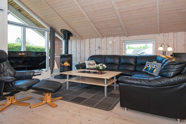 Foto van Luxe Spa Retreat in Bork -- By Traum Ferienwohnungen - Indoor