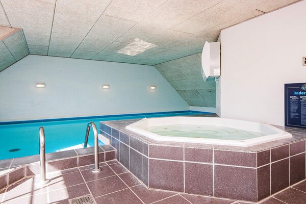 Foto van Luxe retraite met zwembad -- By Traum Ferienwohnungen - Spa