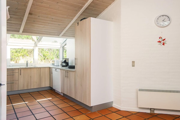 Foto van Luxe vakantieverblijf met zwembad - Vakantiehuis in Blåvand - Indoor