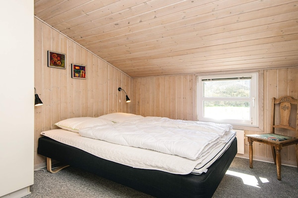 Foto van Luxe vakantieverblijf met zwembad - Vakantiehuis in Blåvand - Indoor