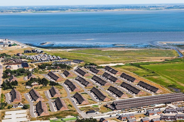 Foto van 4 persoons vakantie huis op een vakantie park in Rømø - Outdoor