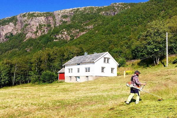 Foto van 8 persoons vakantie huis in Masfjordnes-By Traum - Vakantiehuis in Masfjordnes - Outdoor