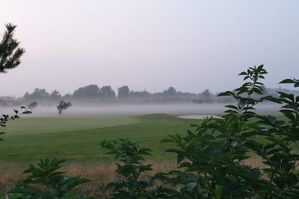Foto van Rietgedekt huisje met spa - Vakantiehuis in Blåvand - Untagged