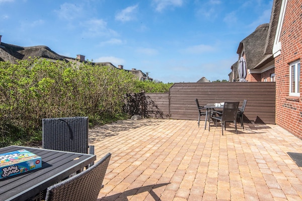 Foto van Rietgedekt huisje met spa - Vakantiehuis in Blåvand - View