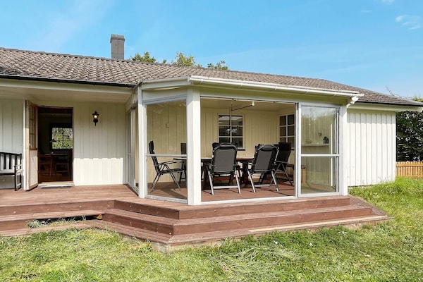 Foto van 8 Personen vakantie huis in BORGHOLM - Vakantiehuis in BORGHOLM - Outdoor