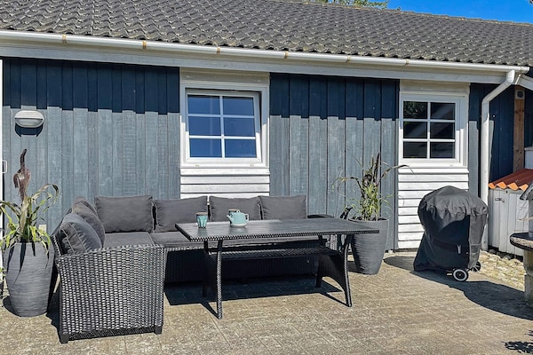Foto van Rustige oase met zwembad - Vakantiehuis in Ørsted - Outdoor