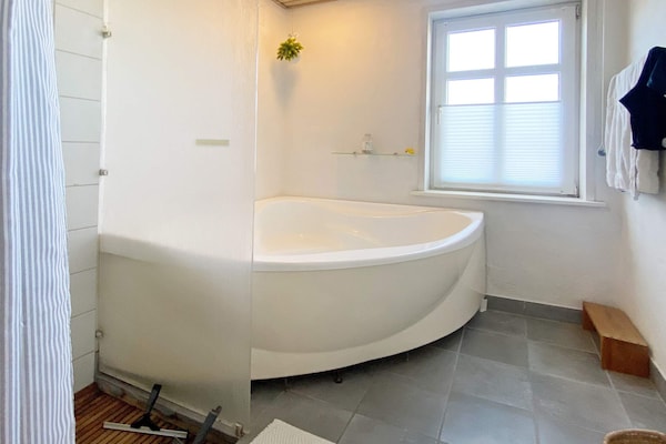Foto van 6 persoons vakantie huis in Ringkøbing - Vakantiehuis in Ringkøbing - Spa