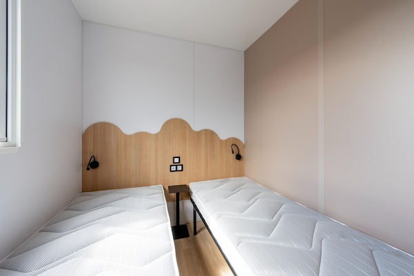 Foto van Caravan aan zee (6p) Blankenberge - Vakantiehuis in Blankenberge - BedRoom