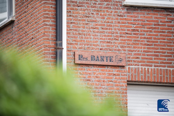 Foto van Modern appartement nabij de duinen - Vakantiehuis in De Haan - ExteriorSummer