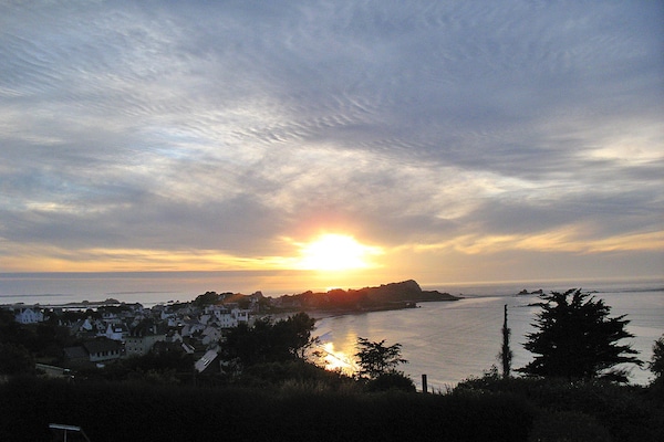Foto van Vakantiehuis in Bretagne bij zandstranden - Vakantiehuis in St. Jean-du-Doigt - Untagged