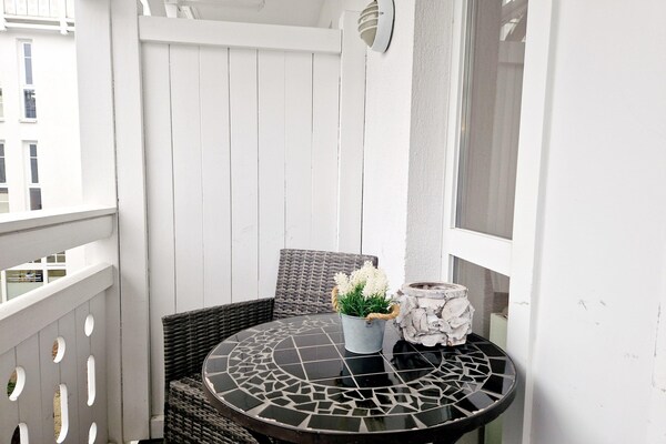 Foto van Charmant vakantieappartement in Sellin met balkon - Vakantiehuis in Sellin - TerraceBalcony