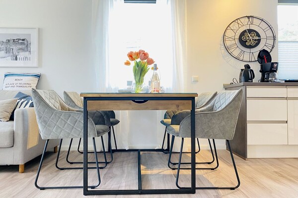 Foto van Baltic Sea Love Villa Carlota - Vakantiehuis in Baabe (Ostseebad) - DiningRoom