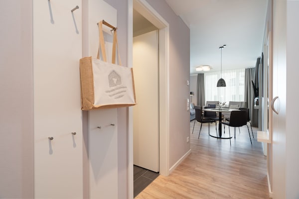 Foto van Bright Beach-Chair Baltic Suite - Vakantiehuis in Travemünde - DiningRoom