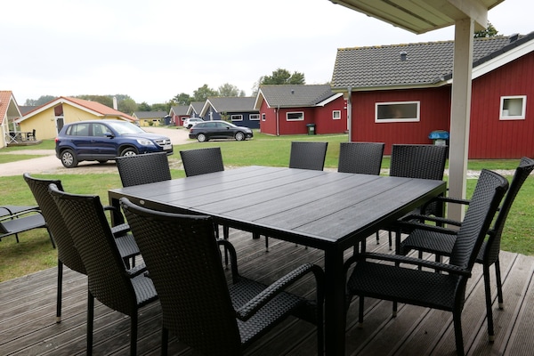 Foto van Charmant huisje met open haard - Vakantiehuis in Großenbrode - TerraceBalcony