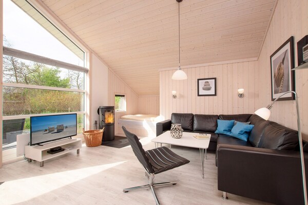 Foto van Charmant Kusthaven voor 6 personen - Vakantiehuis in Großenbrode - LivingRoom