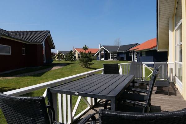 Foto van Chique Cottage voor 6 personen met sauna - Vakantiehuis in Großenbrode - terrace