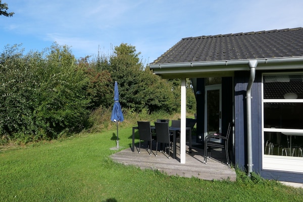 Foto van Chalet in Scandinavische stijl voor 6 personen - Vakantiehuis in Großenbrode - TerraceBalcony