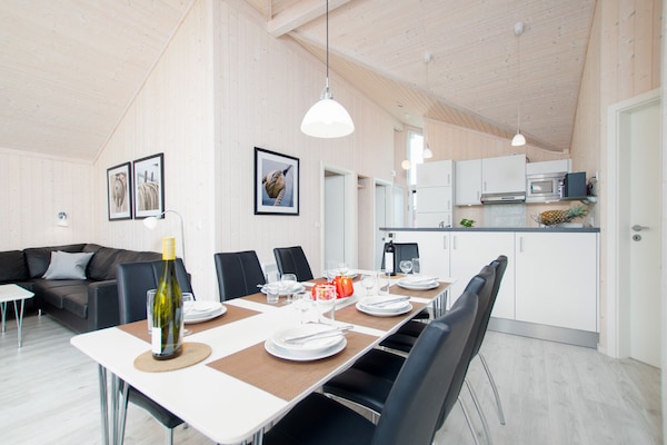 Foto van Baltische familieretraite voor 8 personen - Vakantiehuis in Großenbrode - DiningRoom
