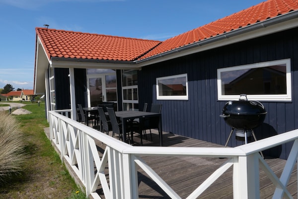 Foto van Beaside Wellness Chalet voor 10 personen - Vakantiehuis in Großenbrode - TerraceBalcony