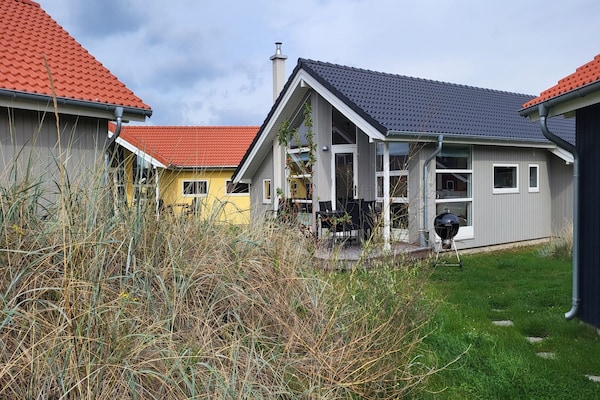 Foto van Chique huisje voor 8 personen met sauna - Vakantiehuis in Großenbrode - ExteriorSummer