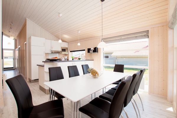 Foto van Baltische haven in Großenbrode - Vakantiehuis in Großenbrode - DiningRoom