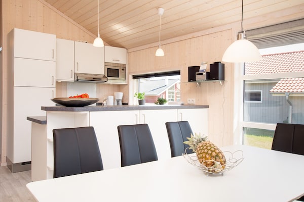Foto van Baltische haven in Großenbrode - Vakantiehuis in Großenbrode - DiningRoom