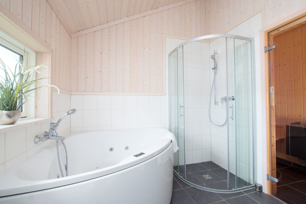 Foto van Baltische Vakantiehaven voor 8 personen - Vakantiehuis in Großenbrode - BathRoom