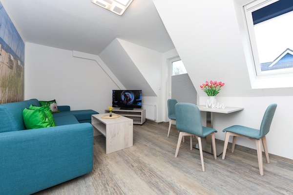 Foto van Licht vakantieapt voor twee personen in Bensersiel - LivingRoom