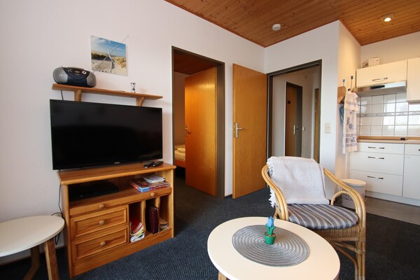 Foto van Vakantiewoning Tiefblick, Dornumersiel - Vakantiehuis in Dornumersiel - LivingRoom