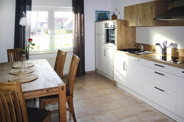 Foto van Vakantiehuis Christina, Burhave - Vakantiehuis in Burhave - DiningRoom