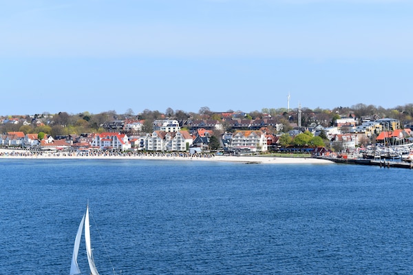 Foto van Appartement vlakbij de strandpromenade in Laboe - Vakantiehuis in Laboe - ExteriorSummer