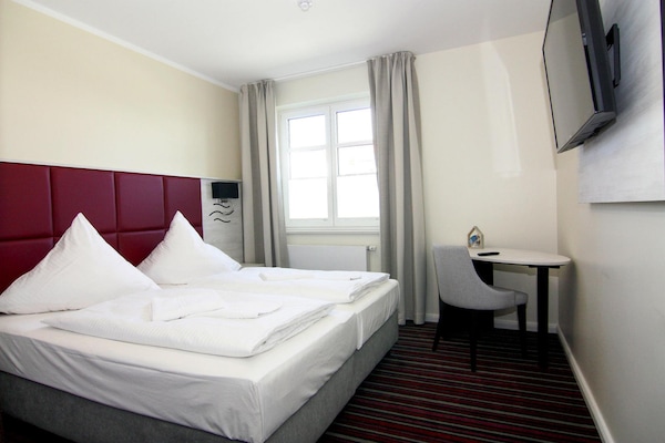 Foto van Appartementen in het Avalon Hotel Bellevue, Fehmarn - BedRoom