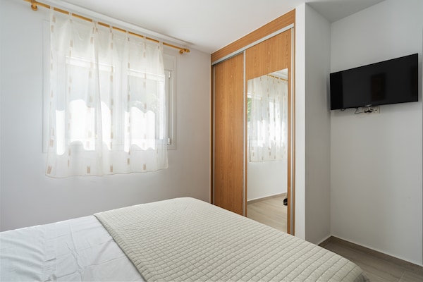 Foto van Calpe Pool Villa Vlakbij het Strand - Vakantiehuis in Calpe - BedRoom