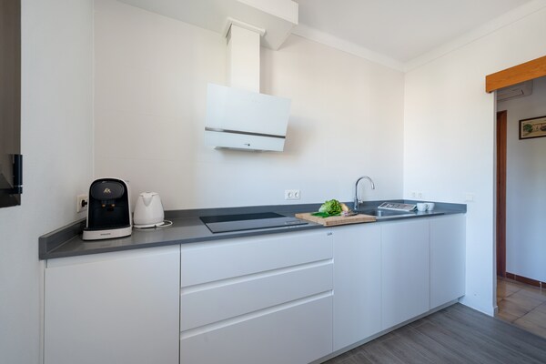 Foto van La Encina - Apartamento En Port D'alcÃºdia - Vakantiehuis in Port D'alcúdia, Illes Balears - Kitchen
