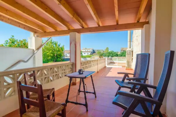 Foto van Charmant huis in Porreres bij Ses Covetes - Vakantiehuis in Porreres, Illes Balears - TerraceBalcony