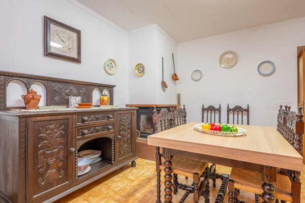 Foto van Huis in Moscari met Zwembad en Uitzicht - Vakantiehuis in Moscari (selva), Illes Balears - 