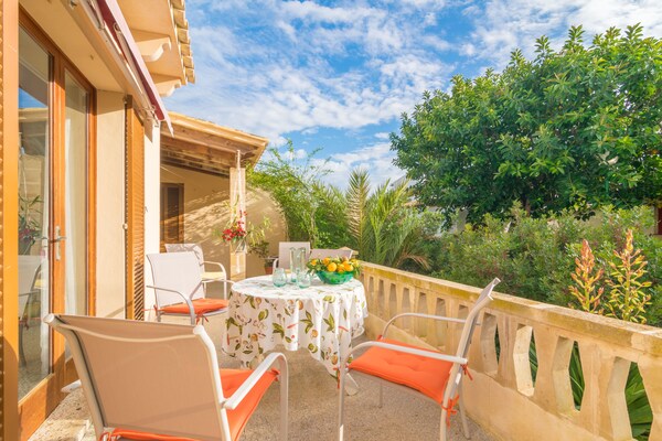 Foto van Rustig huis vlakbij Sa Ràpita - Vakantiehuis in Sa Rapita, Illes Balears - TerraceBalcony