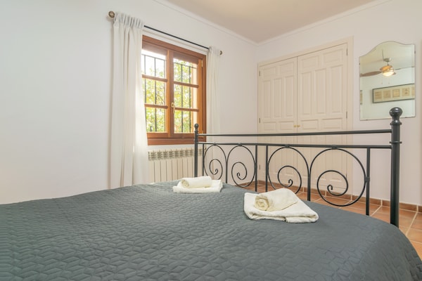 Foto van Villa in Cala Millor met Jacuzzi en Strand - Vakantiehuis in , Illes Balears - 