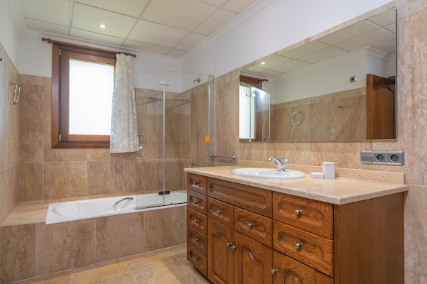 Foto van Luxe verblijf met spa, Formentor - Vakantiehuis in , Illes Balears - 