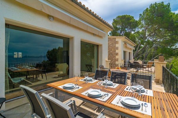 Foto van Luxe verblijf met spa, Formentor - Vakantiehuis in , Illes Balears - 