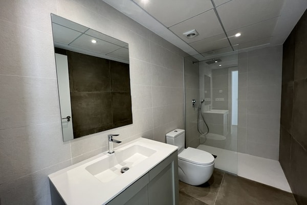 Foto van Casa del Sol – Exclusieve villa, privézwembad en jacuzzi - BathRoom