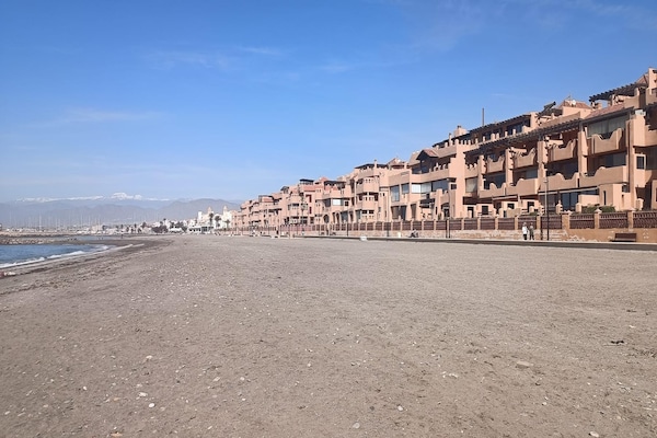 Foto van Appartement in Almerimar met Zwembad & Strand - Vakantiehuis in ALMERIA - AreaSummer1KM