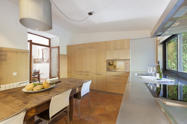 Foto van Landhuis in Lloseta met Zwembad & Terras - Vakantiehuis in Lloseta - Kitchen