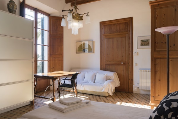 Foto van Landhuis in Lloseta met Zwembad & Terras - Vakantiehuis in Lloseta - BedRoom